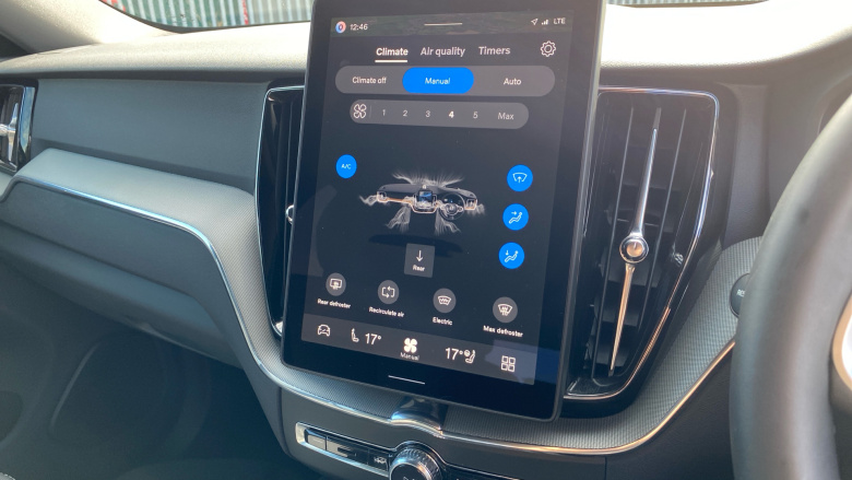 Volvo XC60 2.0 B5P Plus Black Edition 5dr AWD Geartronic Petrol Estate